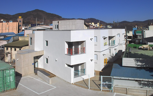 10 room house